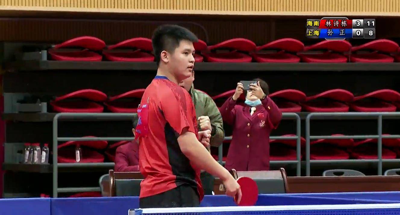 在篮球比赛 在篮球比赛