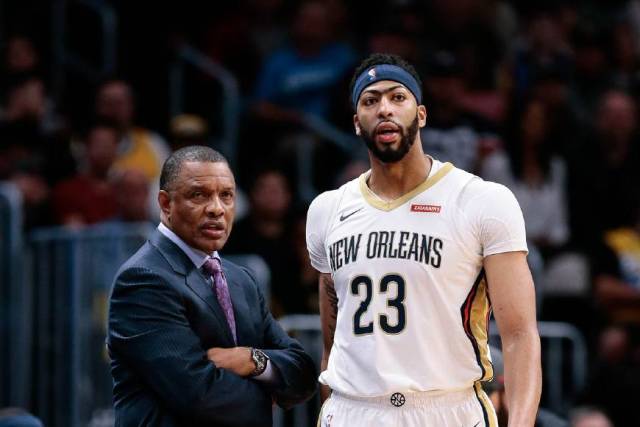 但据德天空 但据德天空