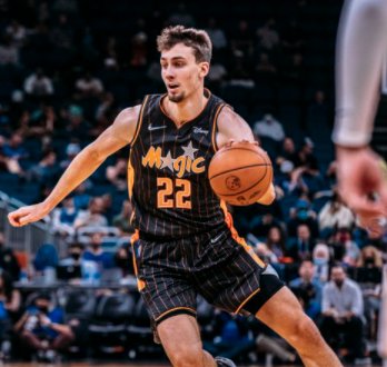 是这位日本 是这位日本