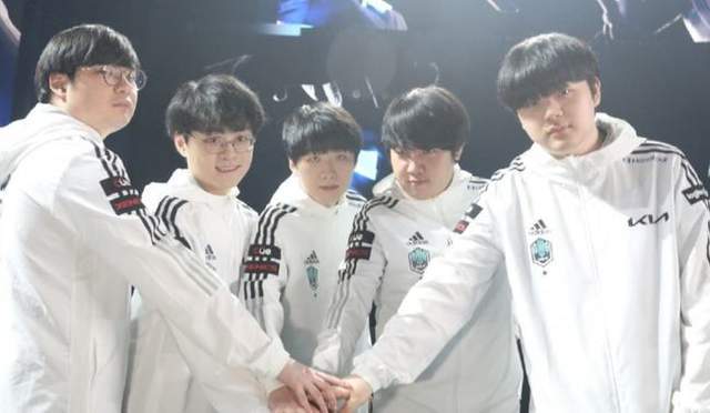 创新推出了 创新推出了